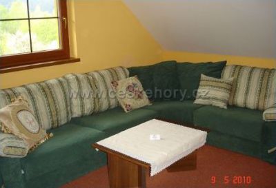 Rekreační chalupa na samotě u lesa