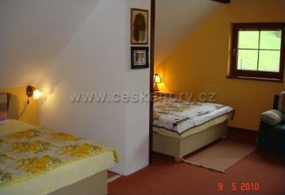 Rekreační chalupa na samotě u lesa