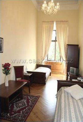 Zámek Červený hrádek - KVIZ Jirkov p.o.