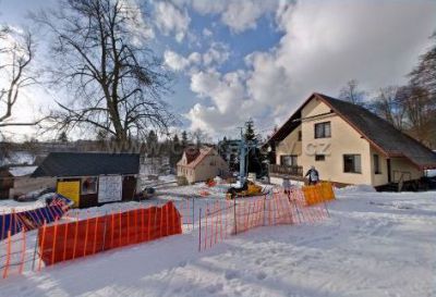 Skiareál Farský kopec