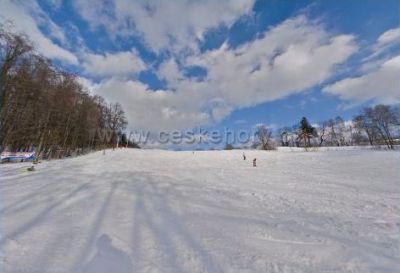 Skiareál Farský kopec