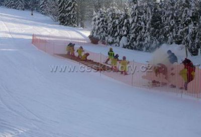 Skiareál Kostelec
