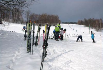 Skiareál Kunčice -  SKITECH