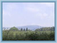 Pohled na Annenský vrch od Rokytnice