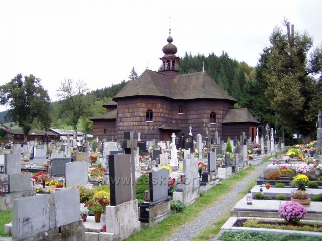 Velké Karlovice-dřevěný kostelík
