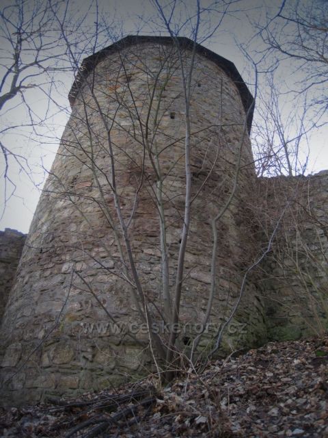 hradní zeď