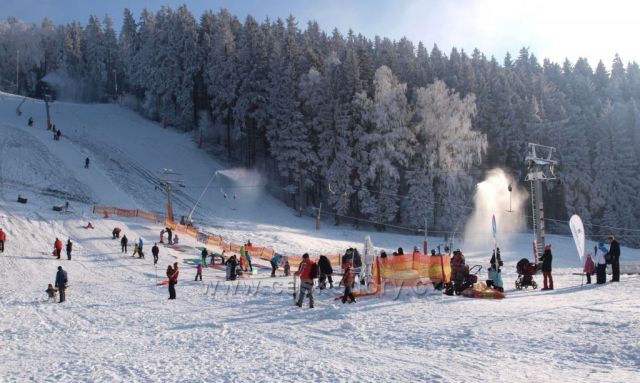 Skiareál Hlinsko - lyžařská školka