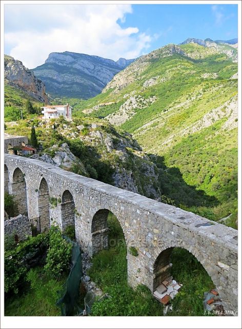 Viadukt a pohoří Rumija