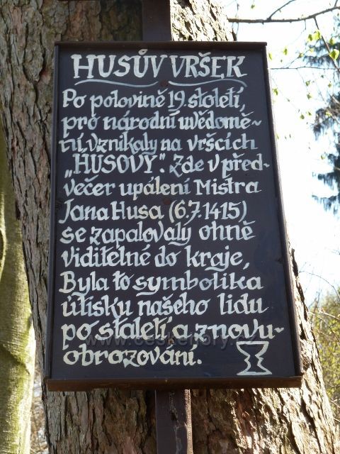 Kostelec nad Orlicí - Lesopark Lipová stráň- tabule na Husovo vršku