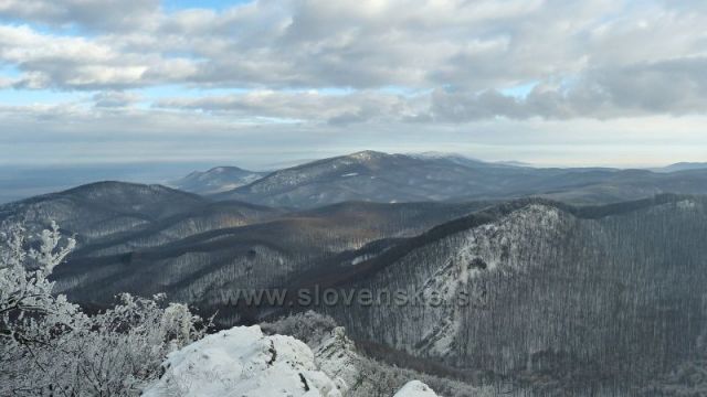 Malé Karpaty - Pohled na Vápennou z Vysoké