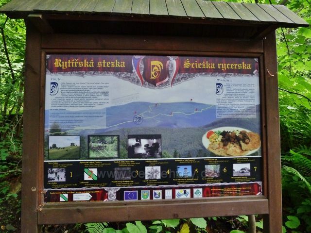 Nýdek - panel Rytířské stezky u Studánky na Rytířské stezce