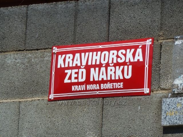 Kraví Hora - označení Kravíhorské zdi nářků
