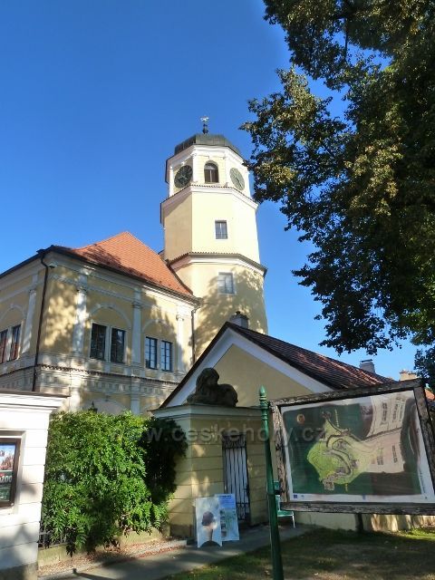Vlašim - zámecká věž a sídlo informačního centra