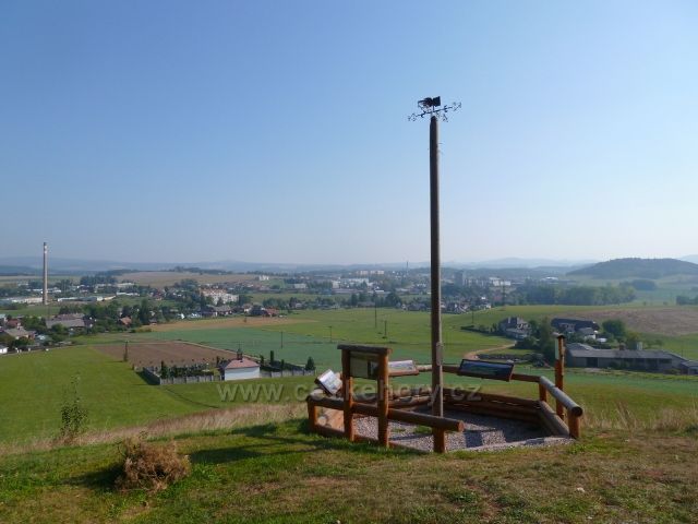 Dlouhoňovice "Výhledna" na vrchu Kalvárie (460 m.n.m.)