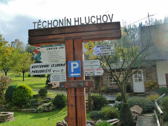 Těchonín - místní rozcestník Na Hlouchově