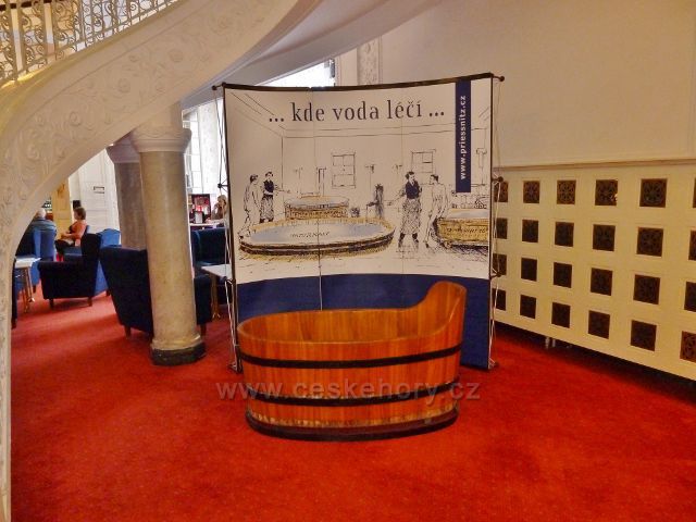 Lázně Jeseník - interiér vstupní haly Priessnitzova sanatoria