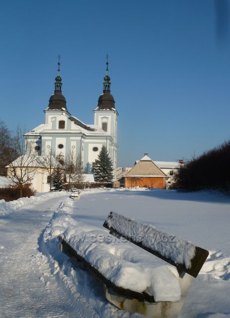 Žamberk - pohled na kostel sv.Václava z parčíku nad Billou