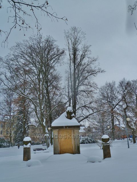 Žamberk - pomník obětem I.Světové války ve Vojáčkových sadech