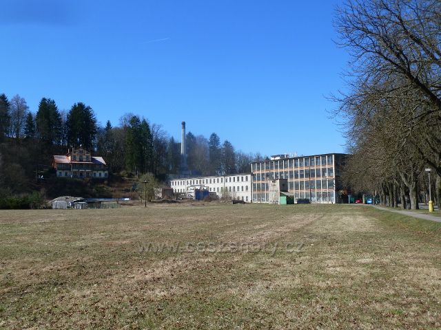 Žamberk - bývalý objekt Vonwillerovy továrny, nyní sídlo Muzea starých strojů a technologií