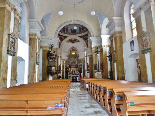 Choceň - interiér kostela sv. Františka Serafínského
