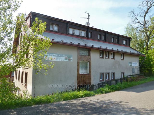 Lanškrounské rybníky - hotel Starý mlýn pod břehem Dlouhého rybníka