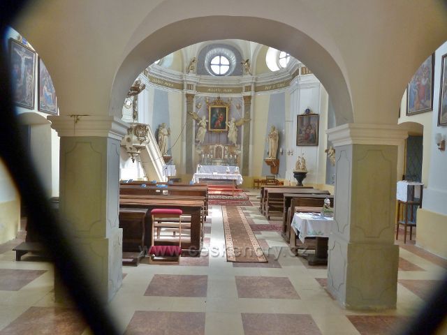 Ruda - interiér kostela Panny Marie Sněžné