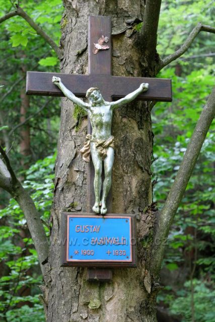 Jizerské pomníčky...