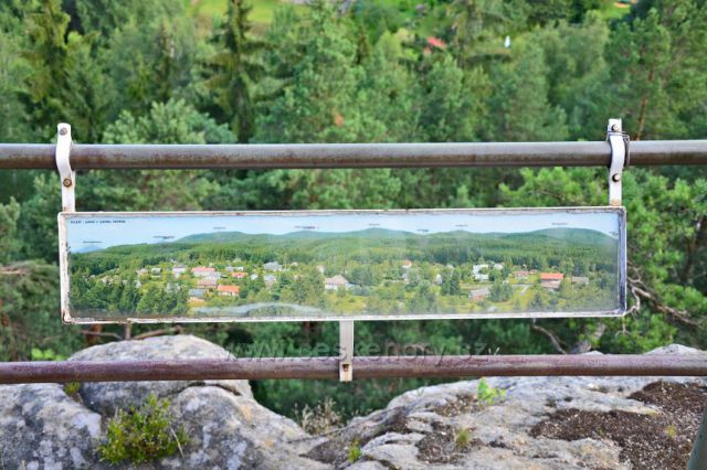 Skalní útvar Havran