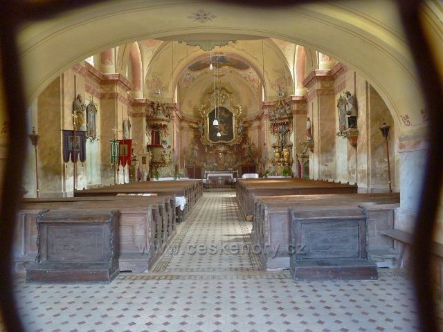 Čenkovice - interiér kostela svatého Vavřince