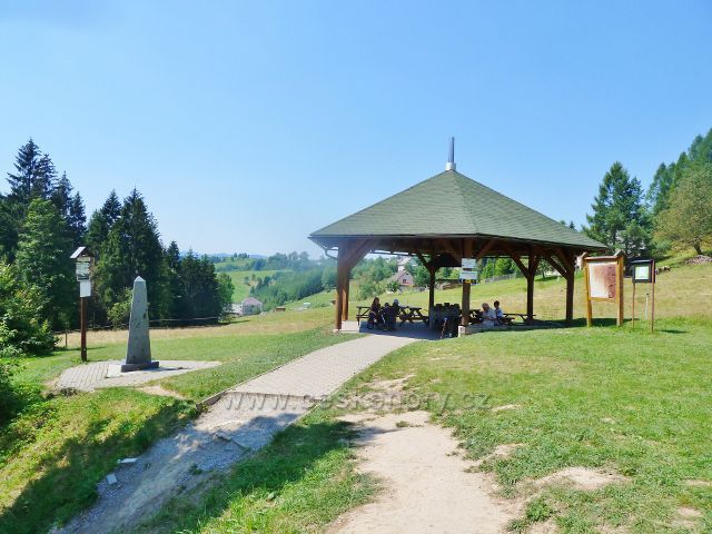 Trojmezí - pohled na českou část areálu
