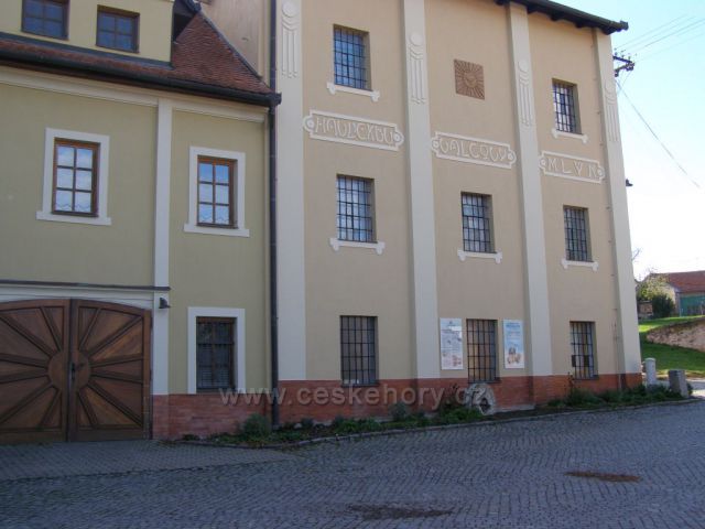 Válcový mlýn Čejkovice