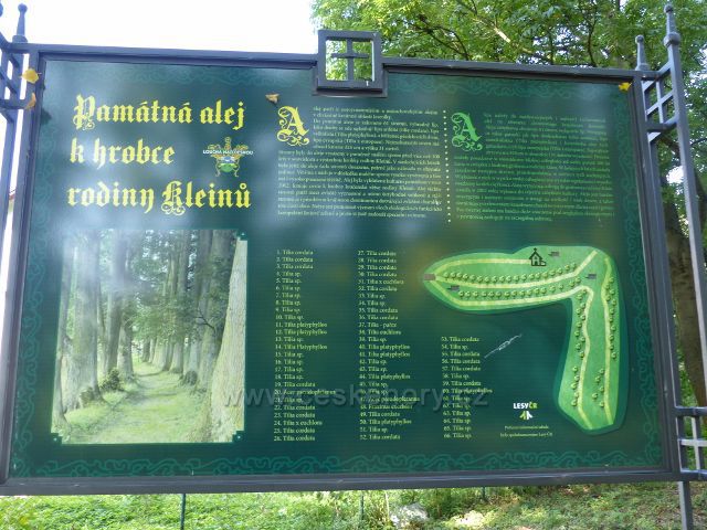 Loučná nad Desnou - informační tabule Památné aleje k hrobce rodiny Kleinů