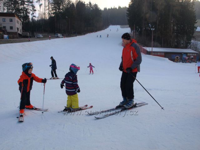 Dětské Vánoční lyžování u Hlinska