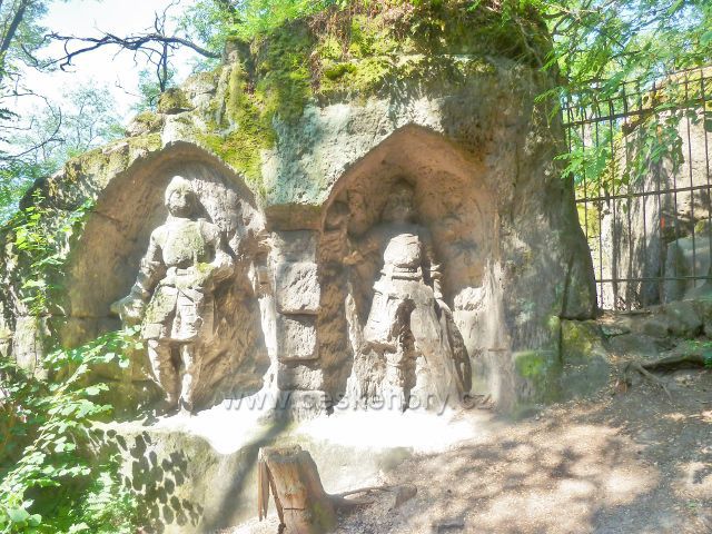 Liběchov - areál jeskyně Klácelka
