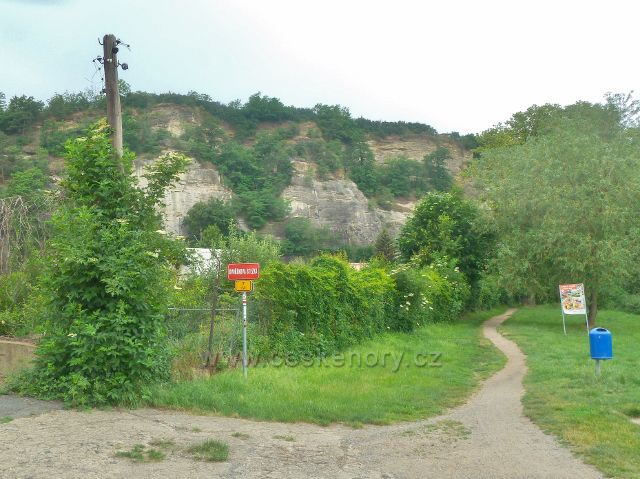 Kralupy nad Vltavou - konec stezky Antonína Dvořáka z Nelahozevsi