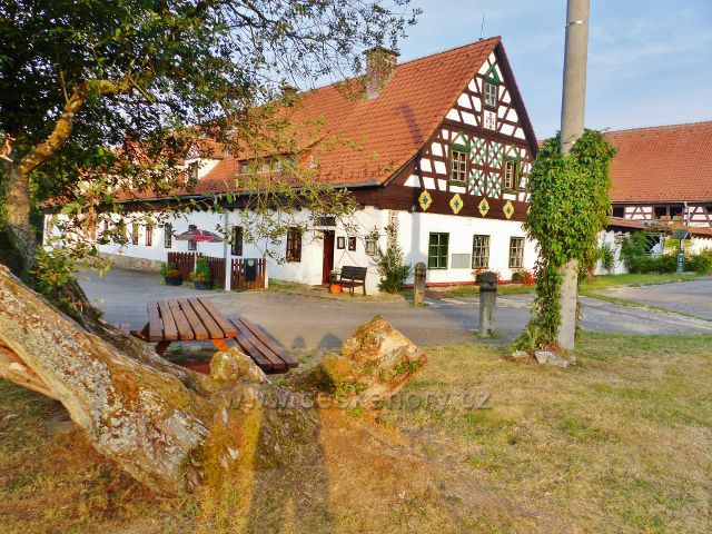 Dolní Žandov - penzion Manský Dvůr