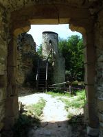 pohled na část hradu Cimburk