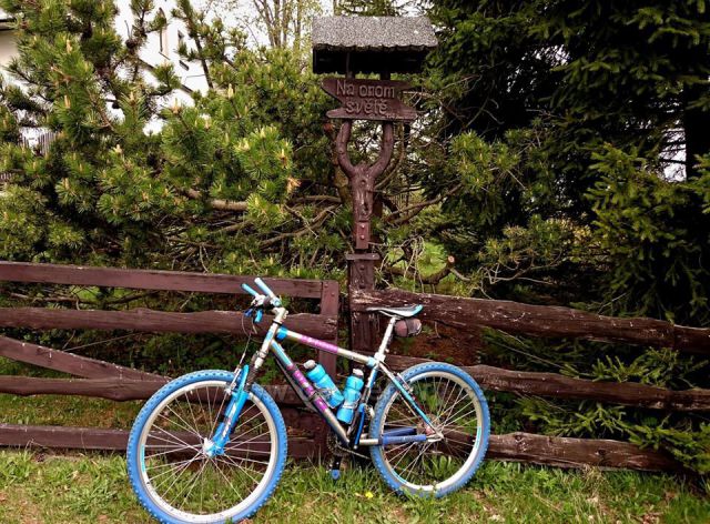 křížek na ONOM SVĚTĚ