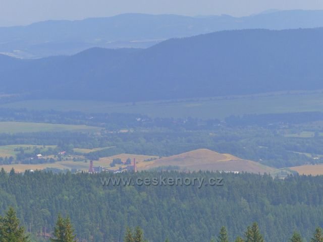 Rýchory - pohled od Sněžných domků na bývalý důl Jan Šverma