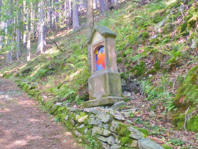 Horní Maršov - VI. zastavení Křížové cesty v Temném Dole