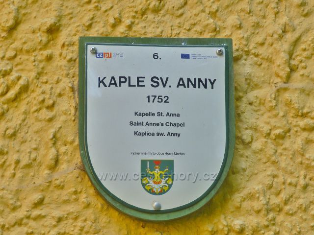 Horní Maršov - tabulka projektu EU na kapli sv. Anny v Temném Dole
