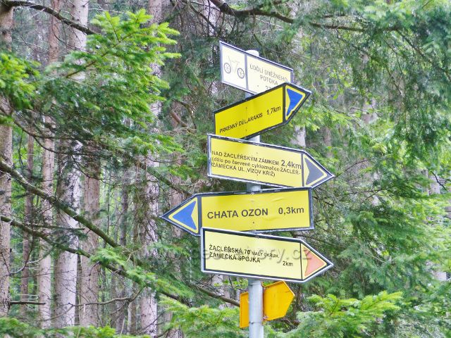 Žacléř - cyklistický rozcestník "Údolí Sněžného potoku"