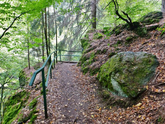 Semily - Riegrova stezka nad Jizerou v PR Údolí Jizery