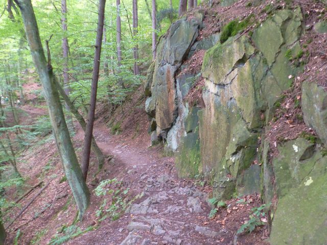 Semily - Riegrova stezka .Skála u Hviezdiččiny studánky