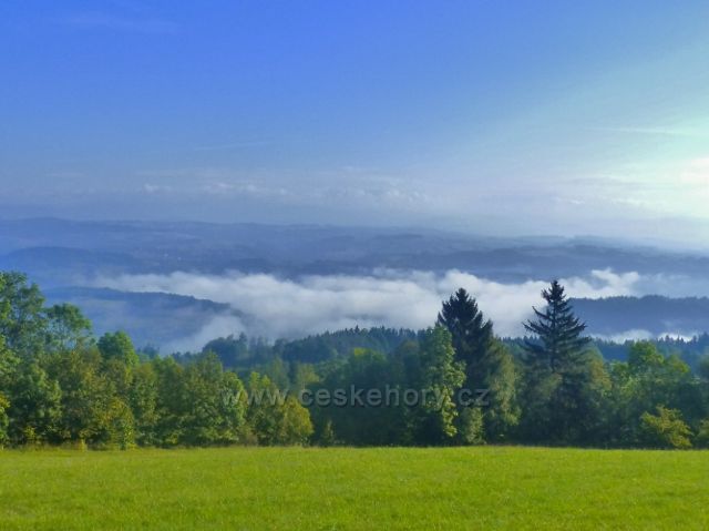Kozákov - pohled ke Krkonošskému podhůří