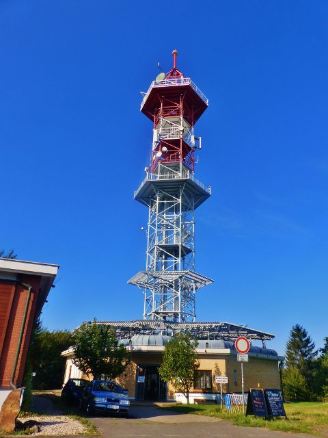 Rozhledna na vrchu Kozákov