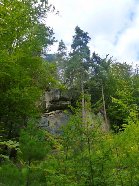 Klokočské skály na trase po žluté TZ