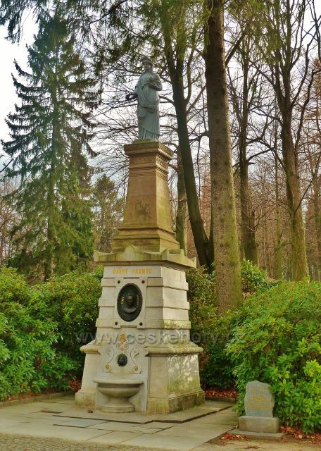 Lázně Jeseník - Český pomník nad Českým pramenem