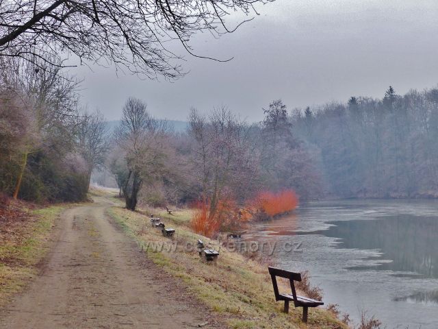 Letovice - Letovický rybník slouží rovněž jako odpočinkové místo
