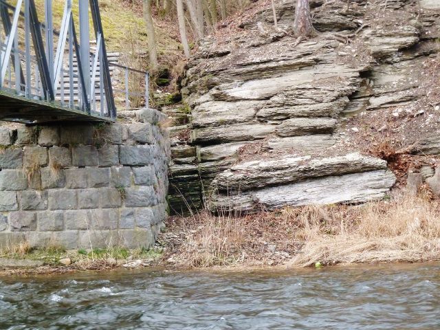 Žamberk - Žamberský vodopád čeká na svou jarní vodu